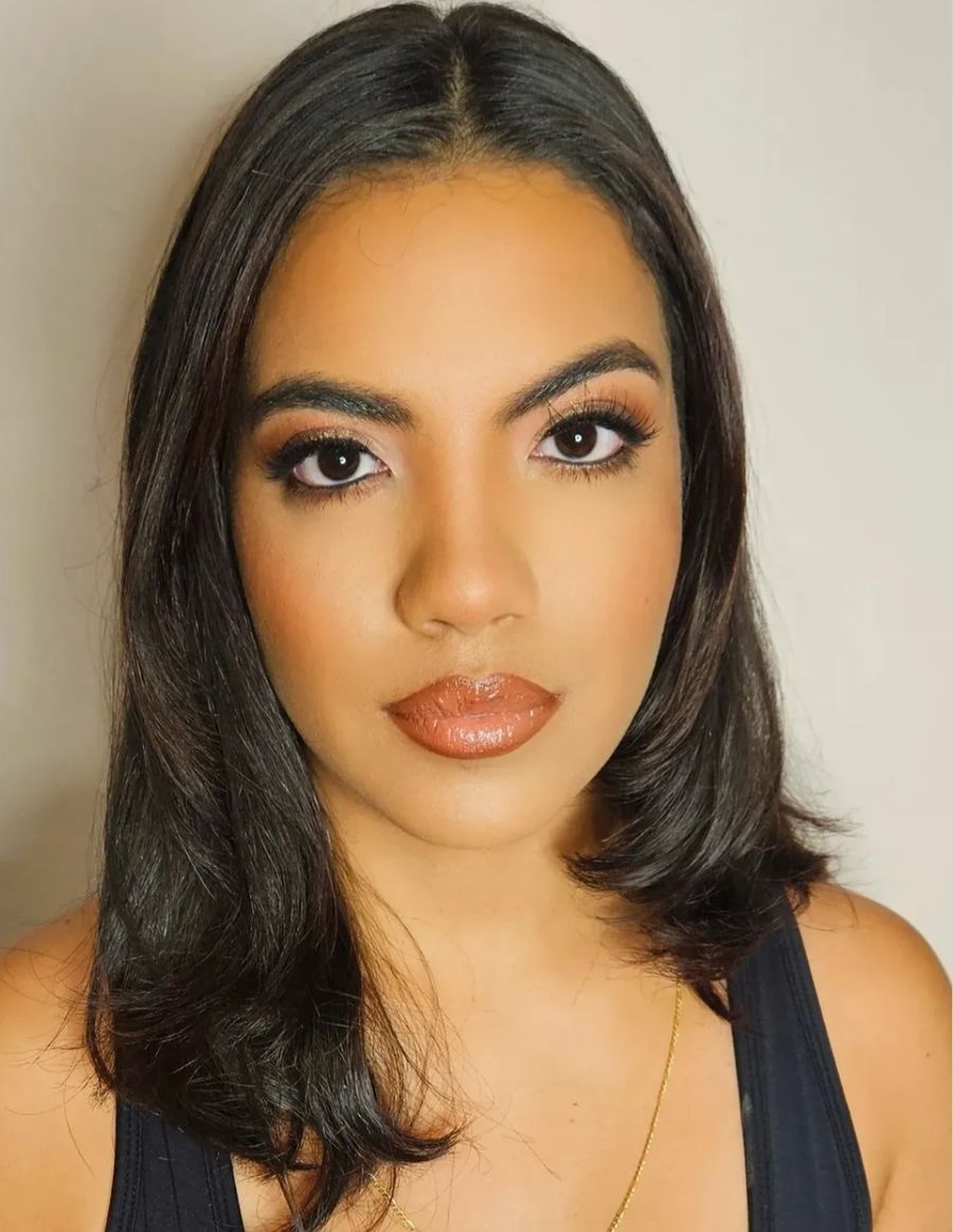 Soft bronze glam makeup look